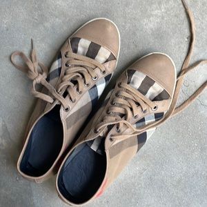 Burberry sneakers (women’s)